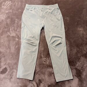 Men's Under Armour Loose Fit Fishing Hiking Lightweight Pants 36x30 Khaki